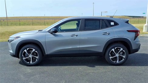 New 2026 Chevrolet Trax RS w/ Driver Confidence Package image 5