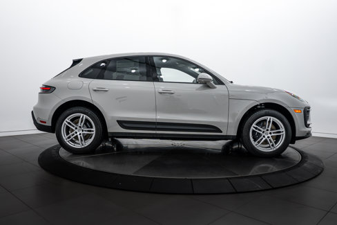 New 2026 Porsche Macan image 8