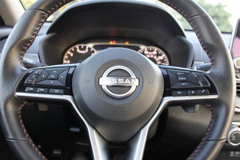 Used 2024 Nissan Altima 2.5 SR image 15
