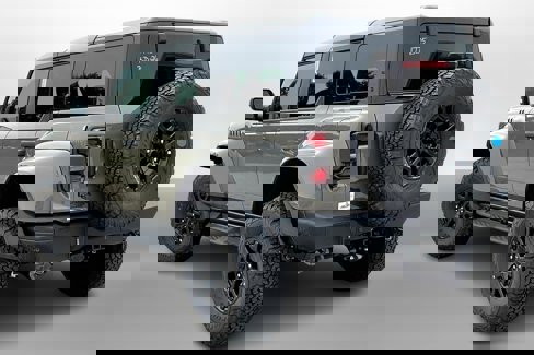 New 2025 Ford Bronco Raptor image 3