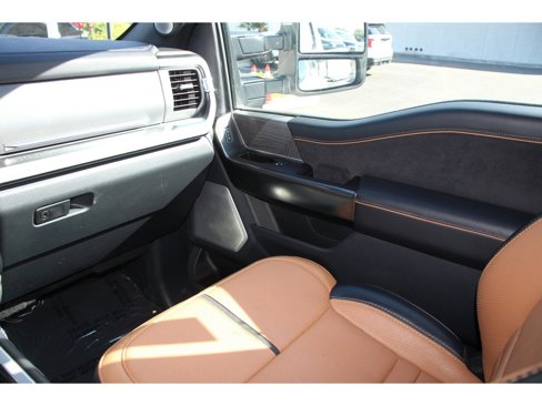 Certified 2024 Ford F350 Platinum image 8
