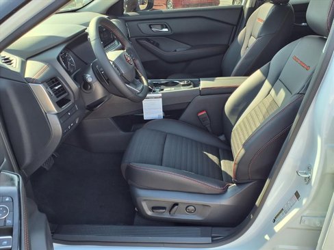 New 2026 Nissan Rogue SV w/ Rock Creek Premium Package image 11