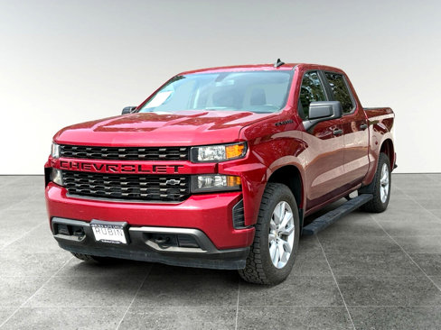Used 2020 Chevrolet Silverado 1500 Custom w/ Custom Value Package image 2