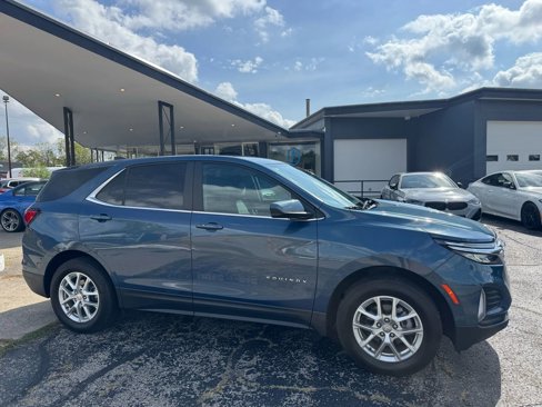 Used 2024 Chevrolet Equinox LT w/ LPO, Floor Liner Package image 9