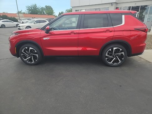 New 2025 Mitsubishi Outlander SE image 12