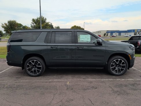New 2026 Chevrolet Suburban RST w/ Comfort Package image 6
