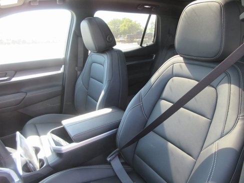 New 2026 GMC Terrain Elevation w/ Elevation Premium Package image 12