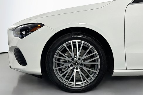 New 2026 Mercedes-Benz CLA 250 4MATIC image 9