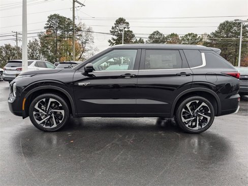 New 2025 Mitsubishi Outlander SEL image 6
