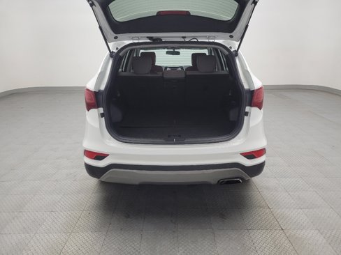 Used 2018 Hyundai Santa Fe Sport image 29
