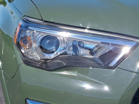 Used 2022 Toyota 4Runner Limited image 9