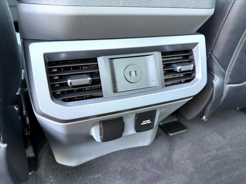 Used 2024 Ford F250 XLT w/ FX4 Off-Road Package image 15