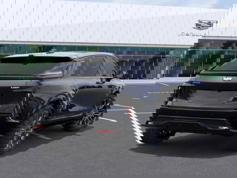 New 2026 Cadillac Lyriq V image 19