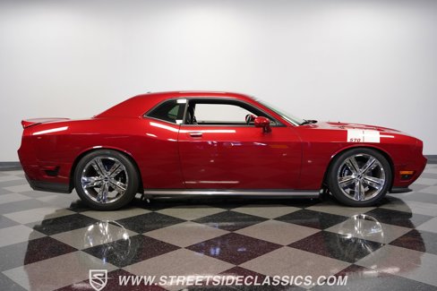Used 2010 Dodge Challenger R/T w/ Sound Group image 14