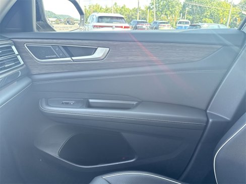 New 2025 Volkswagen Atlas SEL Premium R-Line image 26