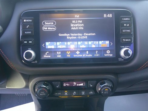 Used 2023 Nissan Kicks SR w/ SR Premium Package image 13