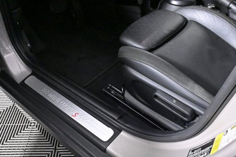 Certified 2022 MINI Cooper S image 23