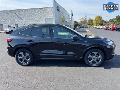 Used 2024 Ford Escape ST-Line image 2