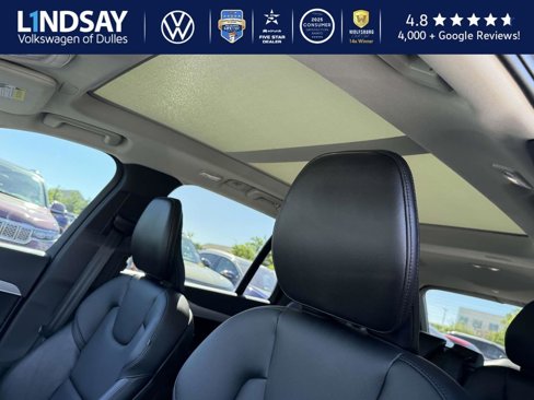 Used 2023 Volvo XC90 B5 Core w/ Protection Package Premier image 13