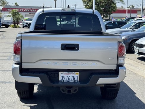 Used 2023 Toyota Tacoma TRD Sport image 3