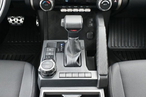Used 2024 Toyota Tacoma TRD Off-Road image 15