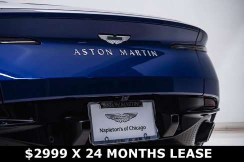 Used 2025 Aston Martin DB12 Convertible image 13