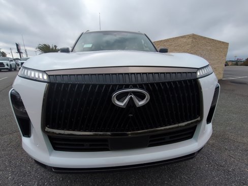 New 2026 INFINITI QX80 Autograph w/ Premium Cargo Package image 2