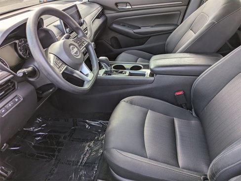 Used 2024 Nissan Altima 2.5 SV image 23