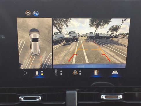 New 2026 Chevrolet Equinox LT image 13