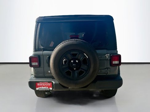 Used 2023 Jeep Wrangler Sport image 7