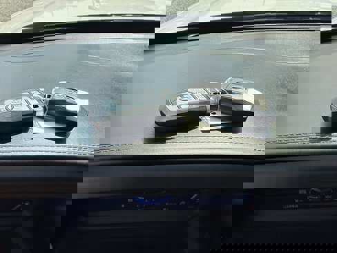 Used 2022 Ford Explorer Platinum image 33