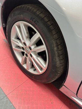 Used 2015 Toyota Avalon XLE image 32