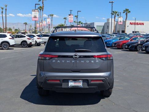New 2025 Nissan Pathfinder SV image 4
