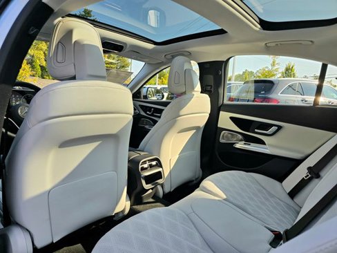New 2026 Mercedes-Benz E 350 4MATIC Sedan image 22