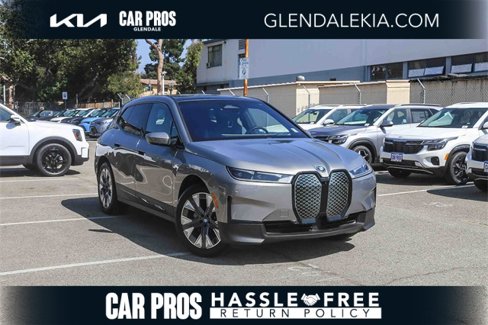 Used 2025 BMW iX xDrive50 w/ Convenience Package image 1