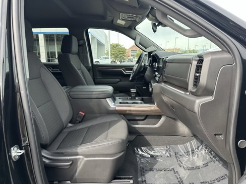 Certified 2025 Chevrolet Silverado 1500 LT Trail Boss w/ Convenience Package II image 19