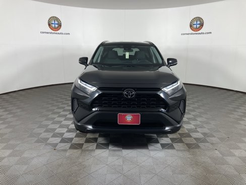 Used 2023 Toyota RAV4 XLE image 16
