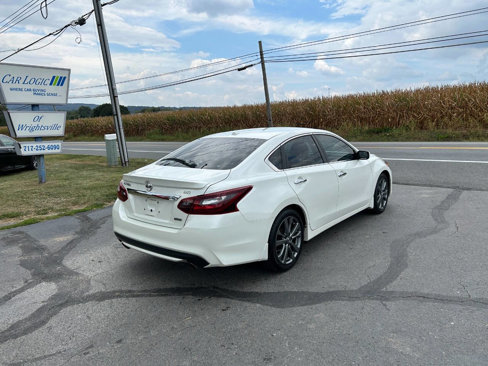 Used 2018 Nissan Altima 2.5 SR w/ SR Special Edition image 10
