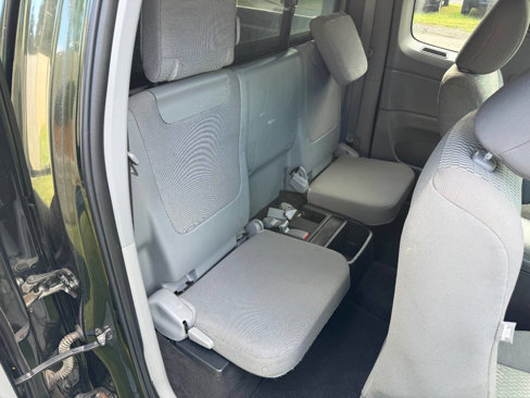 Used 2013 Toyota Tacoma 4x4 Access Cab V6 image 12