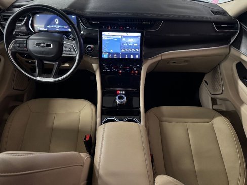 Used 2021 Jeep Grand Cherokee L Limited image 20