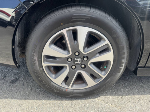 Used 2015 Honda Odyssey Touring image 37