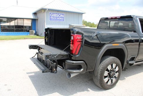 Used 2024 GMC Sierra 2500 Denali w/ Denali Reserve Package image 11