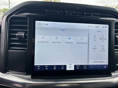Certified 2022 Ford F150 Lariat w/ Equipment Group 502A High image 28