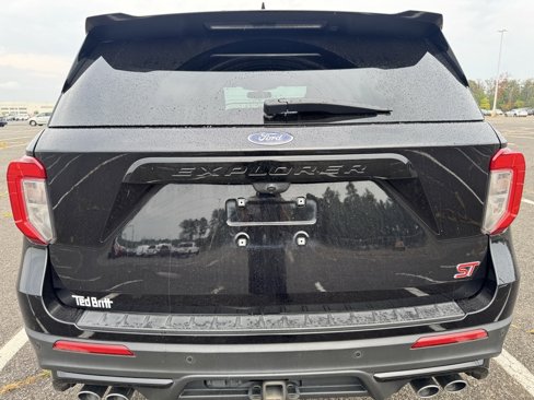 Used 2022 Ford Explorer ST w/ Equipment Group 401A image 7