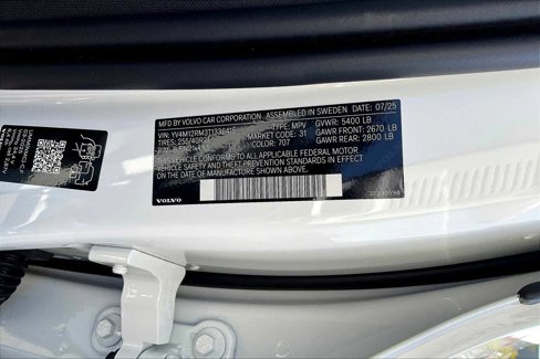 New 2026 Volvo XC60 B5 Ultra w/ Climate Package image 35
