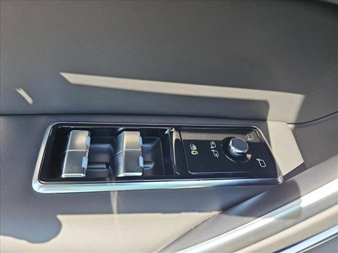 New 2026 Jaguar F-PACE R-Dynamic S image 28