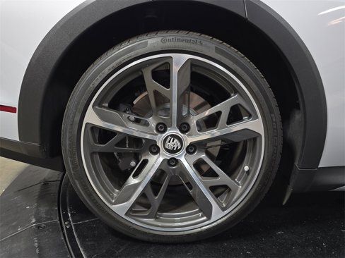 Certified 2024 Porsche Taycan 4 Cross Turismo image 29