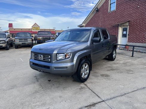 Used 2008 Honda Ridgeline RT image 2
