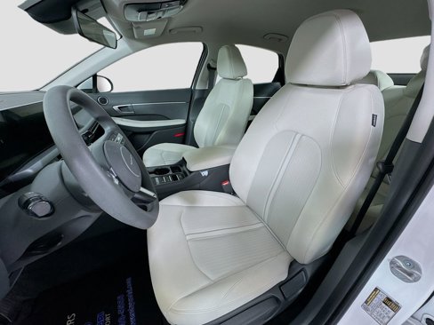 Certified 2025 Hyundai Sonata SE image 20