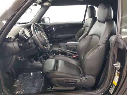 Used 2021 MINI Cooper S image 9